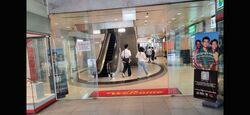 Peninsula Plaza (D6), Retail #547432481